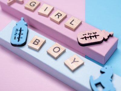 Idées de prénoms tout doux pour bébé