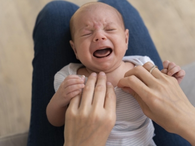 Comment apaiser les coliques de bébé ?